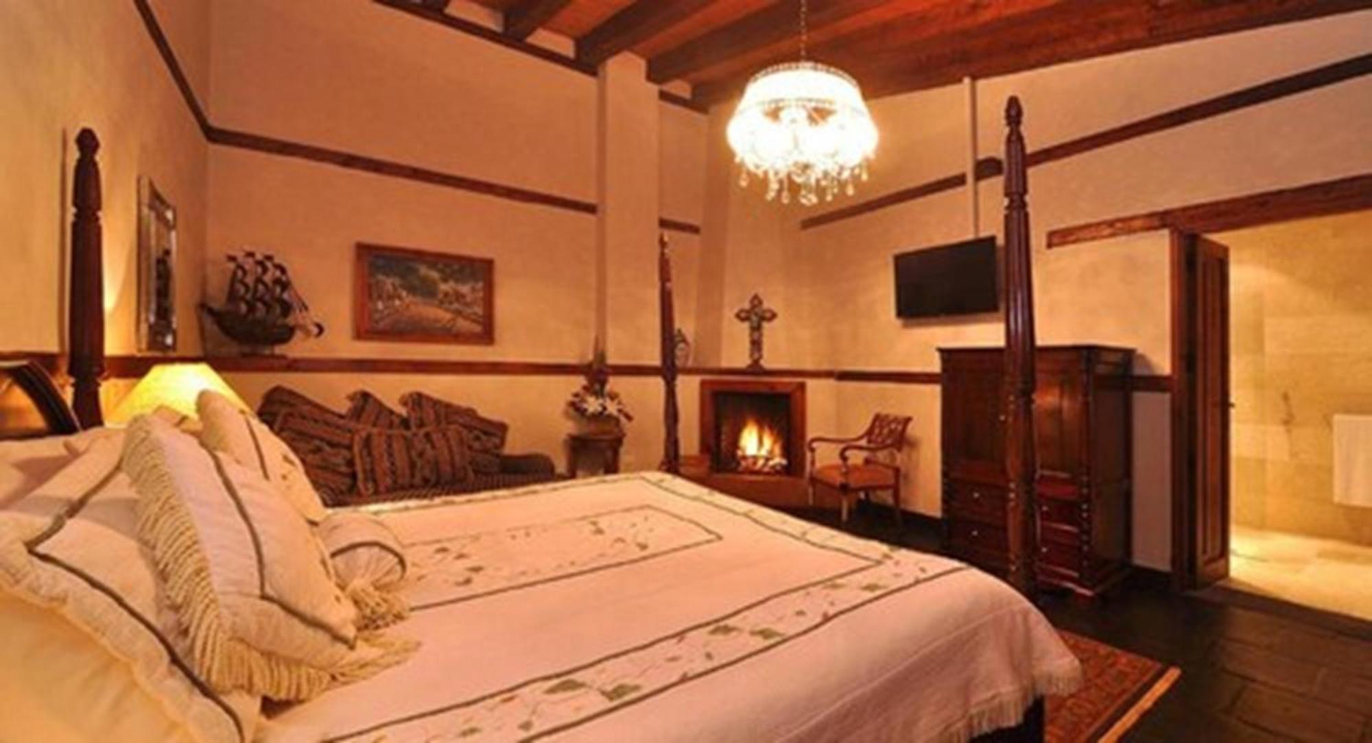 Mansion De Los Suenos Пацкуаро Номер фото